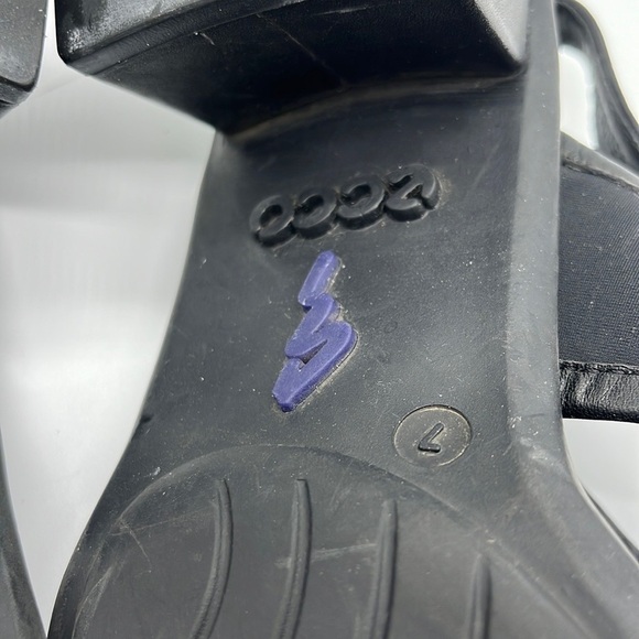 ECCO Black Strappy Leather Canvas Block Heel Open Toed Sandals Size 7 - Picture 8 of 14